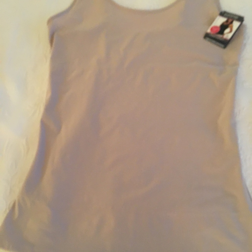 Yummie Scoop Neck Tank—color mushroom